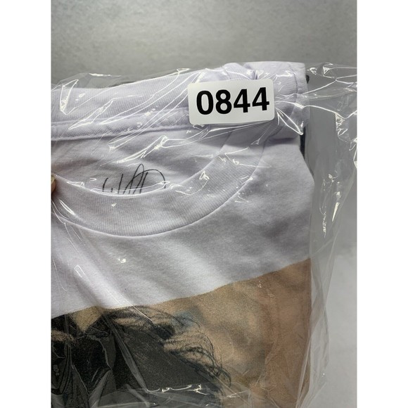 Whitney Houston 100% Cotton Graphic T-Shirt White Unisex Size Medium Crew Neck - Picture 10 of 10